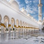 Doa Masuk Masjid, Adab, Tata Cara dan Keutamaannya