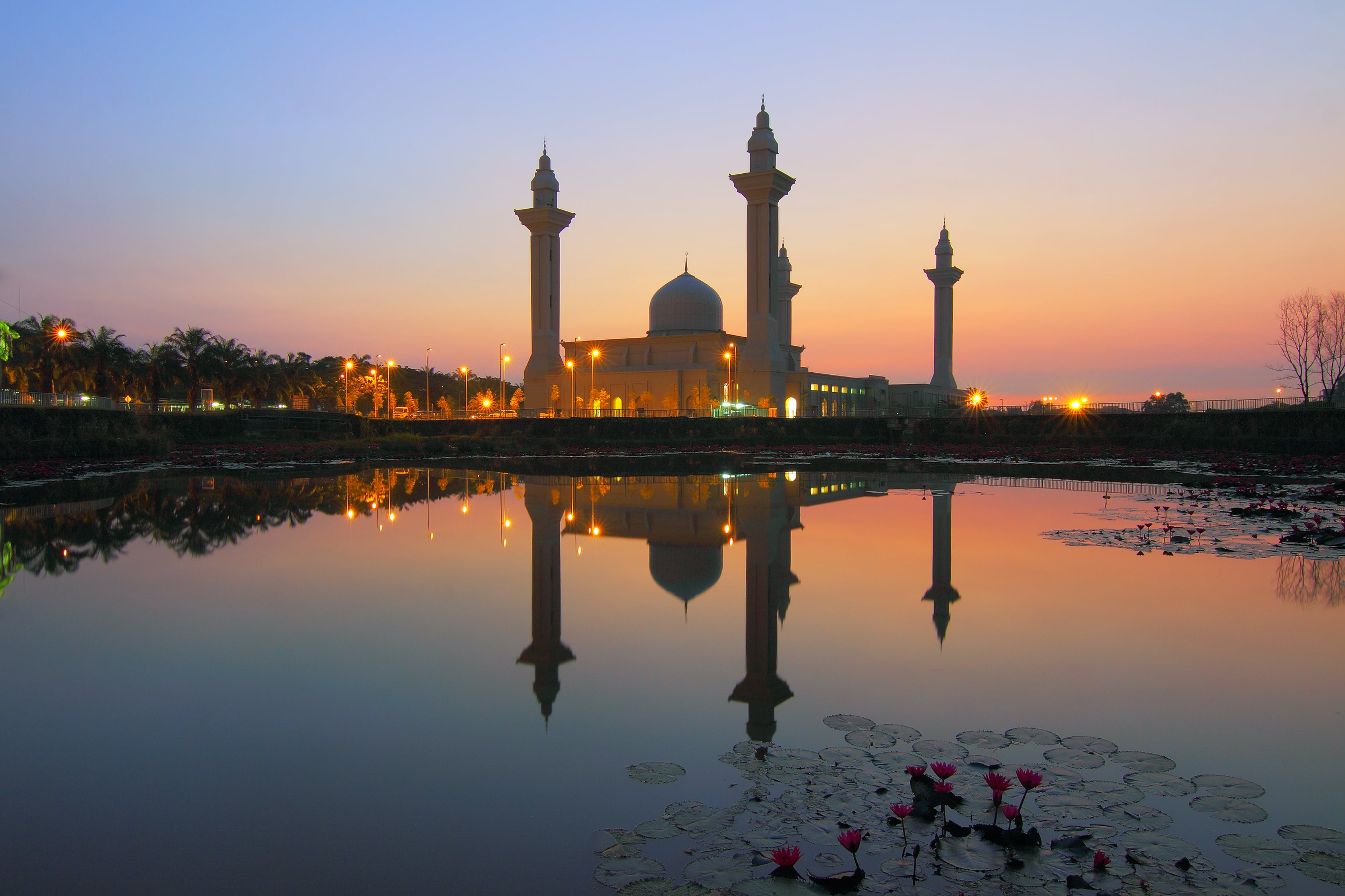 definisi sholat tahiyatul masjid
