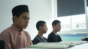 pondok pesantren di tabolong