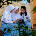 SMA vs. SMK di Indonesia: Informasi Lengkap Seputar Perbedaannya