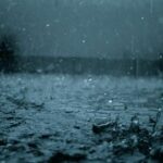 Berkah Hujan: Tips Kreatif Menjamak Shalat Ketika Hujan Mengguyur!