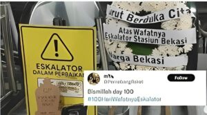 Karangan Bunga Putih di Stasiun Bekasi Bergema!